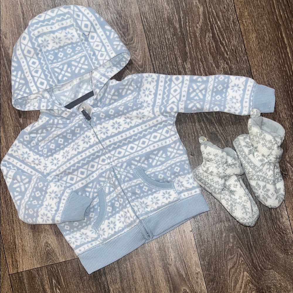 Gray and White Patterned Hoodie and Booties Set